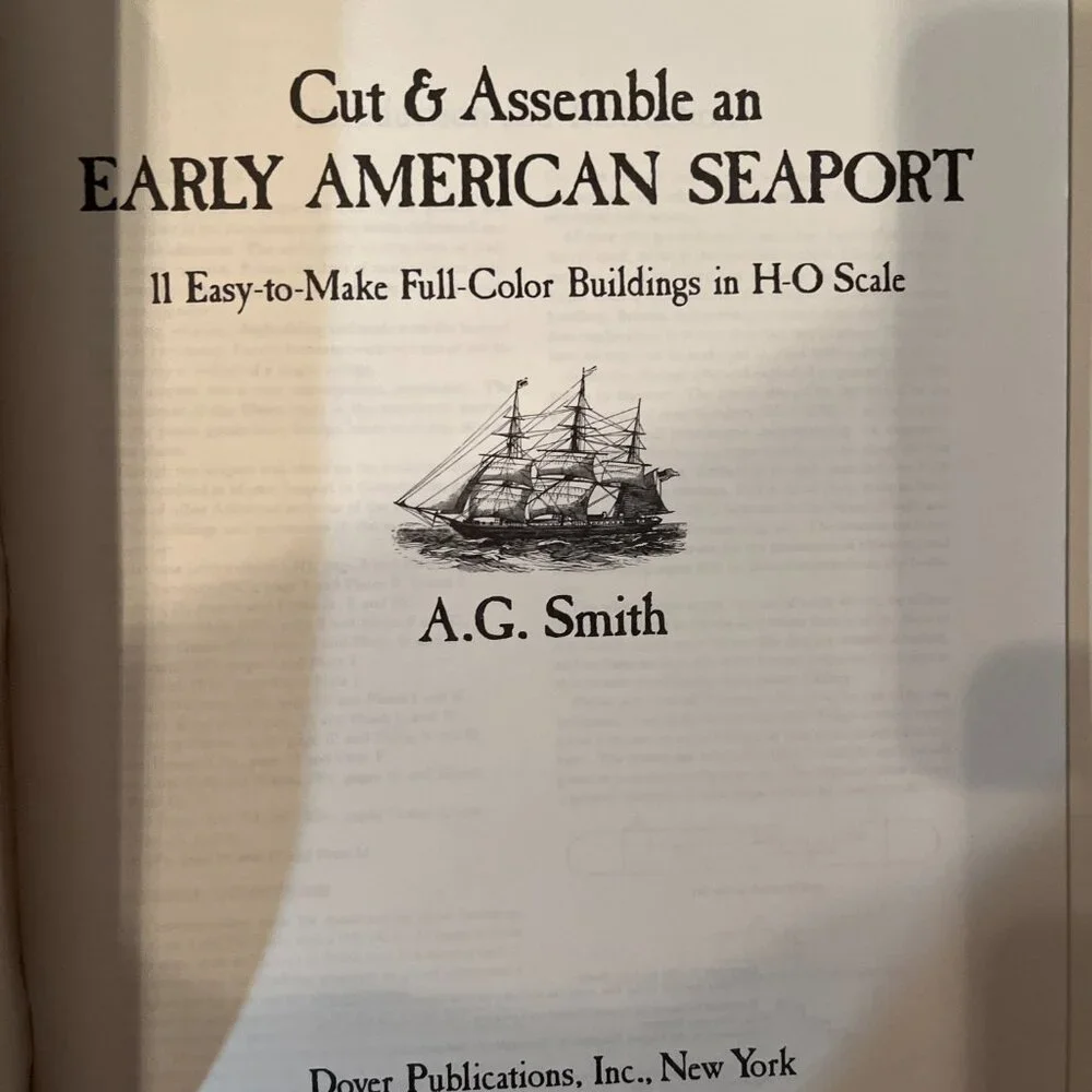 Cut and Assemble: Early American Seaport (Dover‎ Publications, 1984)